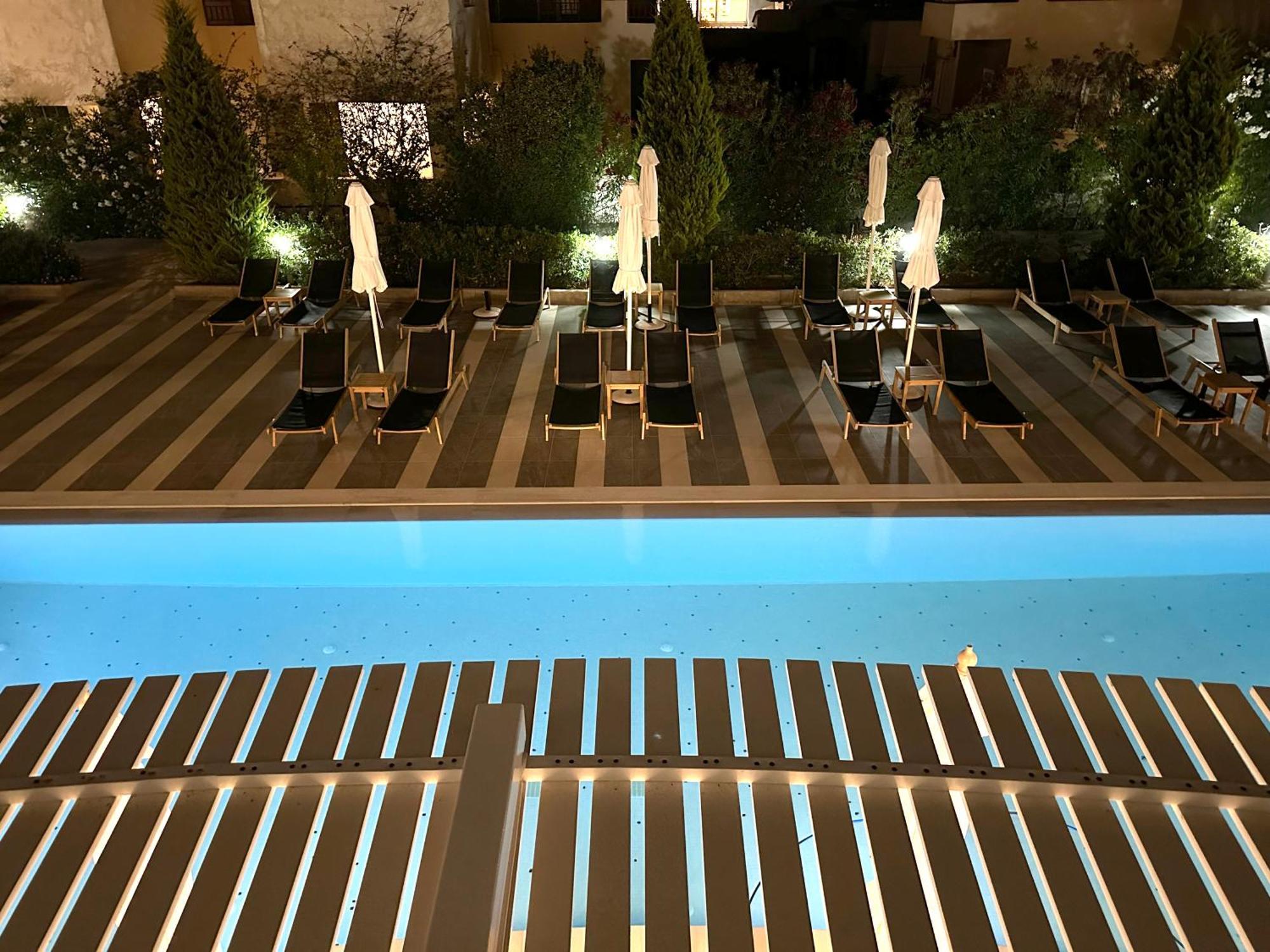 Evdokia Suites Goúvai Ngoại thất bức ảnh
