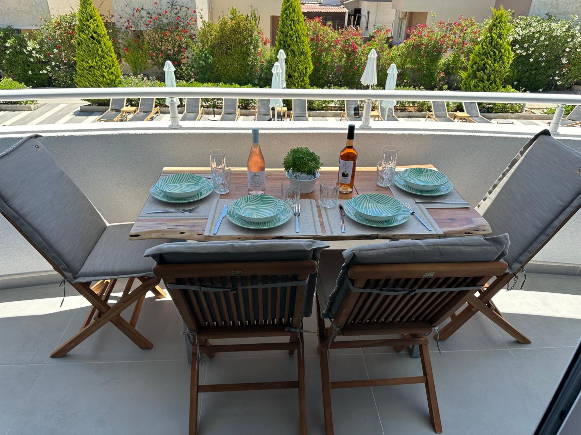 Evdokia Suites Goúvai Ngoại thất bức ảnh