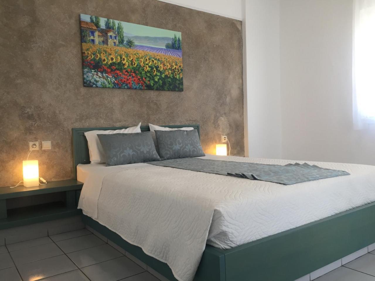 Evdokia Suites Goúvai Ngoại thất bức ảnh