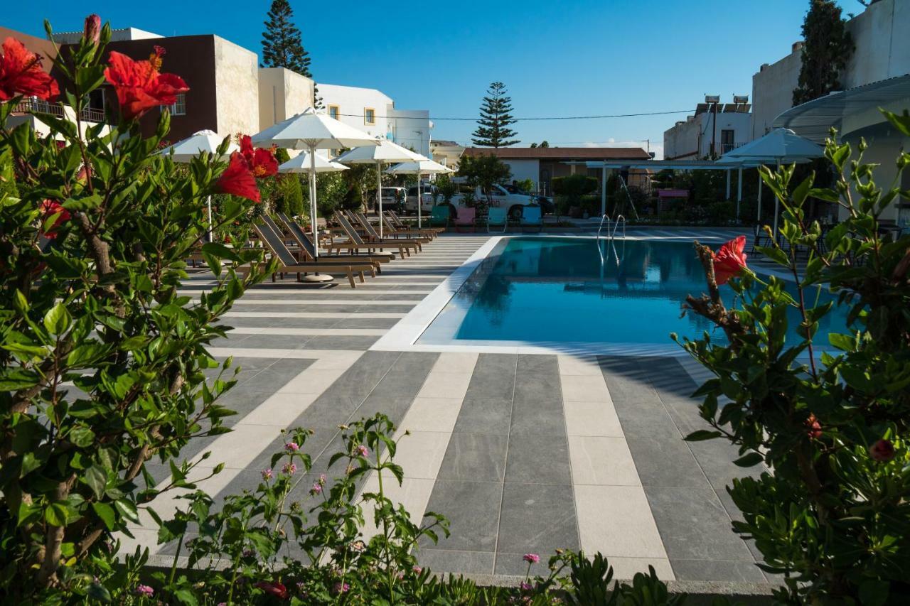 Evdokia Suites Goúvai Ngoại thất bức ảnh