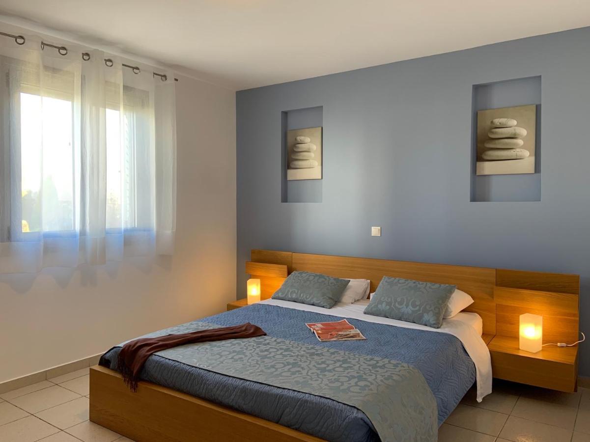 Evdokia Suites Goúvai Ngoại thất bức ảnh